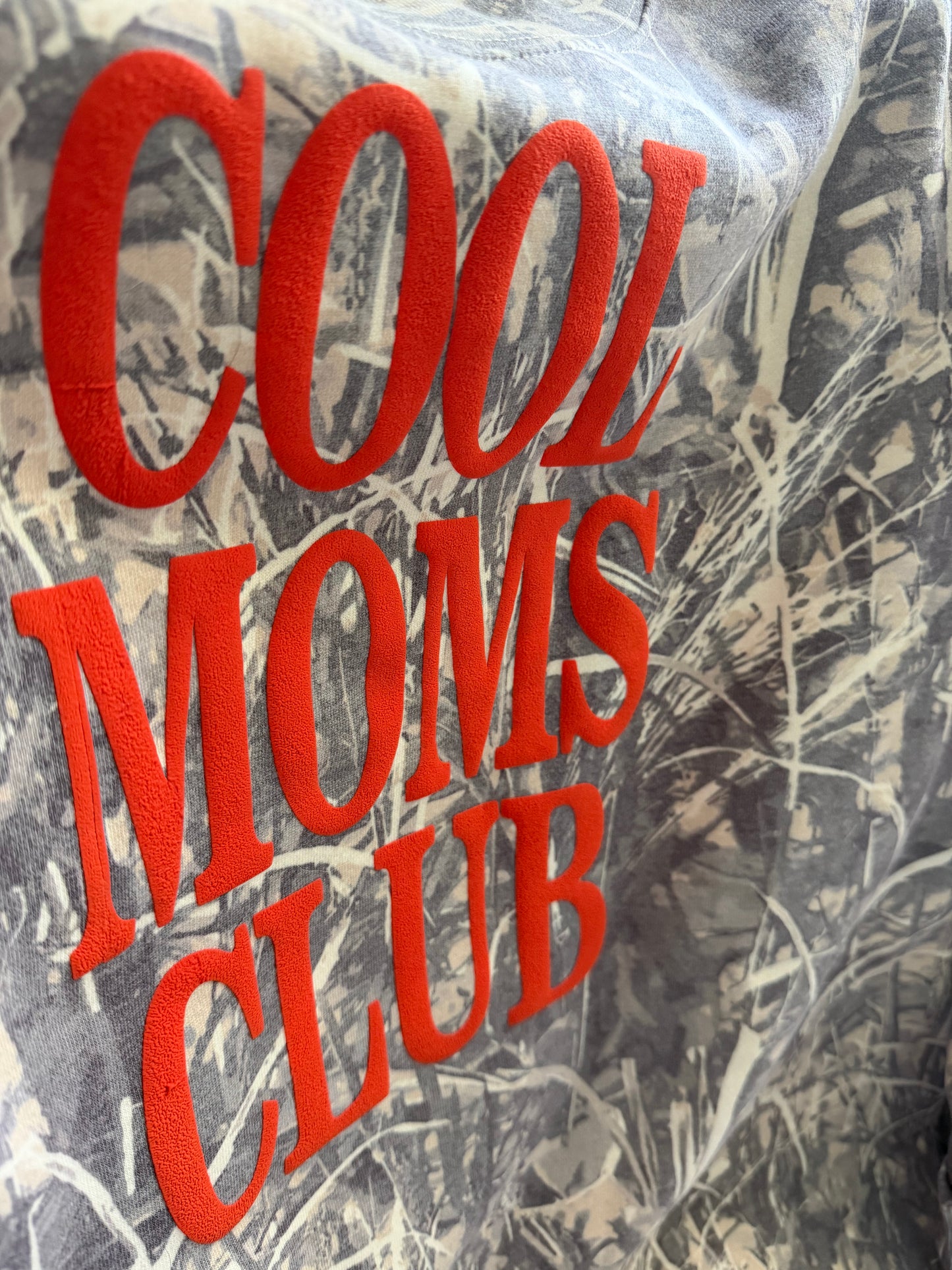 COOL MOMS CLUB CAMO CREW